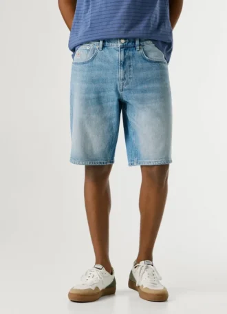 Bermudas de ganga com corte justo