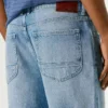 Bermudas de ganga com corte justo