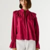 Blusa com folhos fluidos Blusa com folhos fluidos