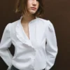 Blusa de popelina com folhos