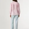Blusa de popelina às riscas