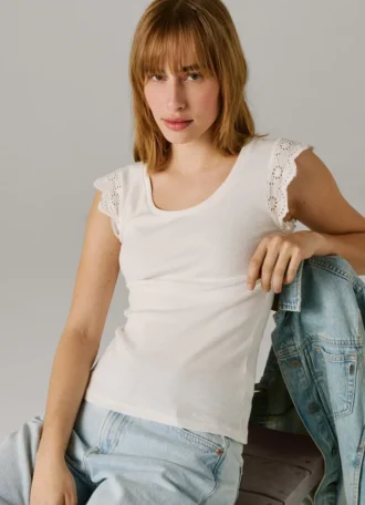 Blusa sem mangas com canelado