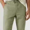 Calças chino com cordão ajustável Calças chino com cordão ajustável