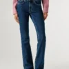 Calças de ganga de cintura média e corte bootcut – Piper Calças de ganga de cintura média e corte bootcut – Piper