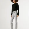 Calças de ganga de cintura média e corte bootcut – Piper Calças de ganga de cintura média e corte bootcut – Piper