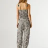 Calças de perna larga com estampado floral Calças de perna larga com estampado floral