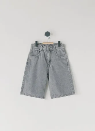 Calções Bermuda em Denim de Corte Largo