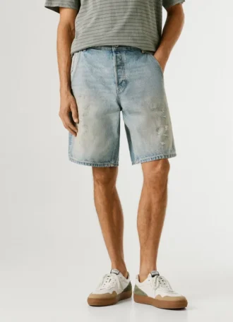 cales bermuda em denim de corte largo 2 3 330x456 - Cal&ccedil;&otilde;es Bermuda em Denim de Corte Largo