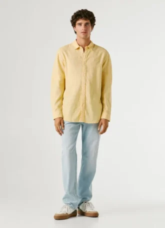 Camisa de corte regular tingida