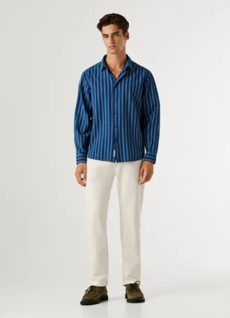 Camisa de popelina às riscas