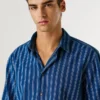 Camisa de popelina às riscas