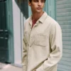 Camisa de veludo cotelê de corte descontraído