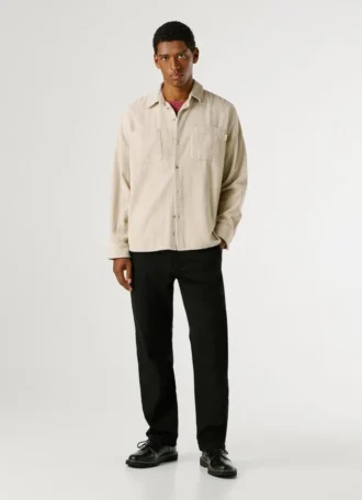 Camisa de veludo cotelê de corte descontraído