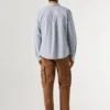 Camisa Oxford às riscas de corte regular