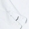 Camisa Oxford às riscas de corte regular