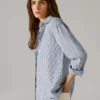 Camisa às riscas de corte descontraído Camisa às riscas de corte descontraído
