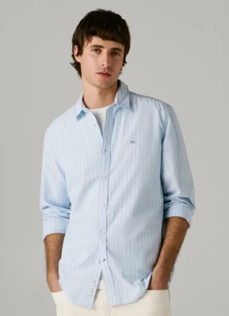Camisa às riscas de corte regular
