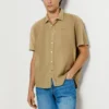 Camisa tingida na peça Camisa tingida na peça