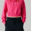 Camisola com capuz de corte curto