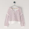 Camisola com capuz às riscas Camisola com capuz às riscas