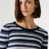 Camisola com riscas e canelado Camisola com riscas e canelado