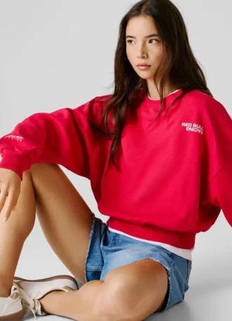 Camisola de gola redonda com corte regular