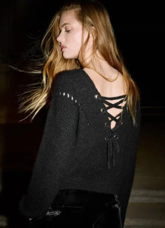 Camisola de malha com decote em V