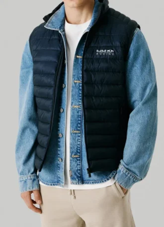 Colete acolchoado com logótipo estampado
