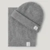 Conjunto de gorro e cachecol canelados