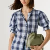 Mala Hobo com efeito de couro