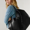 Mala Tote com Efeito de Couro e Tachas Mala Tote com Efeito de Couro e Tachas