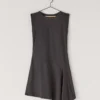 Mini-vestido com gola redonda