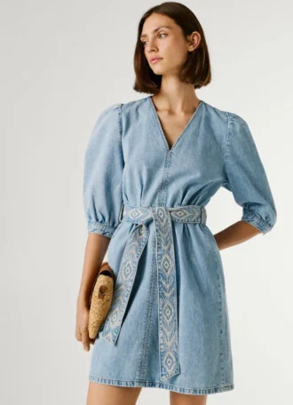 Mini-vestido de ganga com decote em V