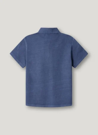 Polo de corte regular tingido na peça