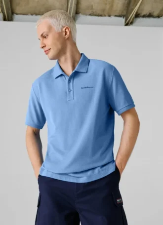 Polo em piqué de corte descontraído