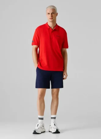 Polo em piqué de corte descontraído