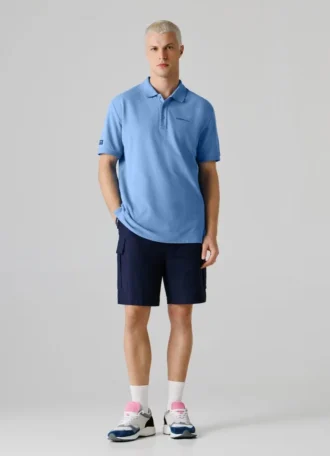 Polo em piqué de corte descontraído
