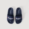 Sandálias tipo chinelo com logótipo Sandálias tipo chinelo com logótipo