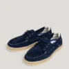 Sapatos náuticos em camurça