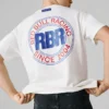 T-shirt com corte descontraído e estampado nas costas T-shirt com corte descontraído e estampado nas costas