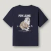 T-shirt com corte descontraído e estampado nas costas T-shirt com corte descontraído e estampado nas costas