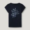 T-shirt com corte descontraído e estampado nas costas T-shirt com corte descontraído e estampado nas costas
