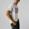 T-shirt com corte regular e estampado gráfico T-shirt com corte regular e estampado gráfico