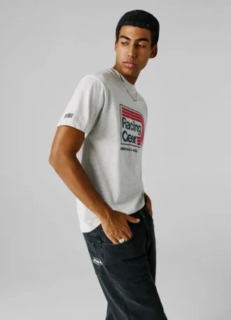 T-shirt com corte regular e estampado gráfico