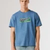 T-shirt com corte regular e estampado gráfico T-shirt com corte regular e estampado gráfico