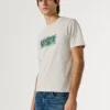 T-shirt com corte regular e estampado gráfico T-shirt com corte regular e estampado gráfico