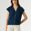 T-shirt com decote em V e detalhes em renda T-shirt com decote em V e detalhes em renda