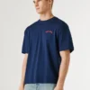 T-shirt com estampado nas costas T-shirt com estampado nas costas