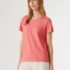 T-shirt com logótipo bordado T-shirt com logótipo bordado