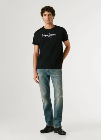 t shirt com logtipo de corte regular 2 1 330x456 - T-shirt com log&oacute;tipo de corte regular